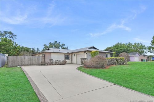 542 Nw La Brea Avenue, Port St. Lucie, FL, 34983 | Card Image