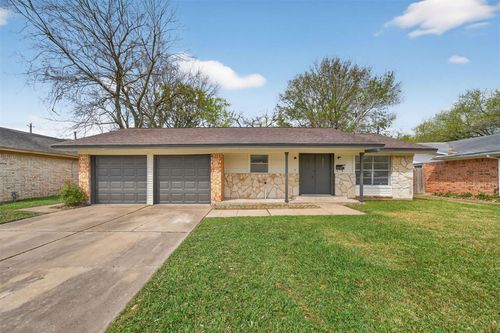 9931 Old Orchard Rd, La Porte, TX, 77571-4034 | Card Image