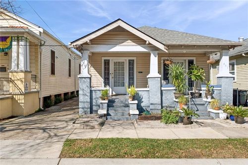 411 13 S Hennessey Street, New Orleans, LA, 70119 | Card Image