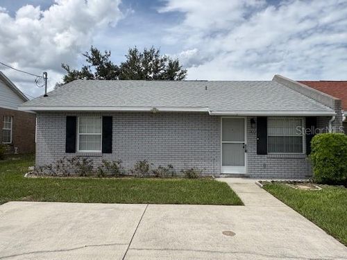 1477 Thousand Roses Dr N, LAKE WALES, FL, 33853-2737 | Card Image