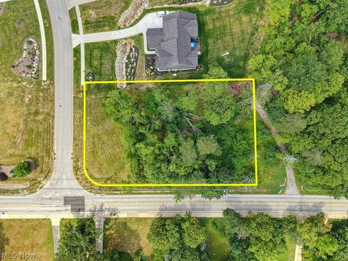 S/L 21 Stone Creek Drive, Solon, OH, 44139 | Card Image