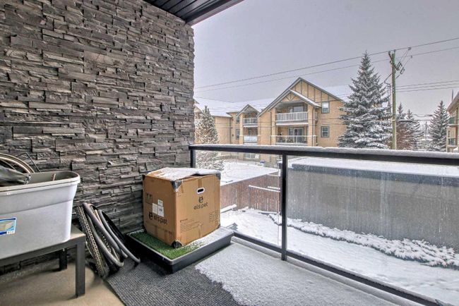 206 - 15207 1 Street Se, Home with 2 bedrooms, 2 bathrooms and 1 parking in Calgary AB | Image 12