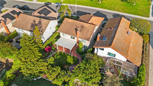 19 Alameda, House other with 5 bedrooms, 3 bathrooms and 2 parking in Irvine CA | Image 55