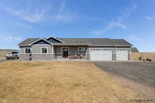 730 N Table Mountain Loop, Cheyenne, WY, 82009-7418 | Card Image