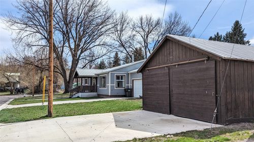 519 E 4th St, Libby, MT, 59923-2209 | Card Image
