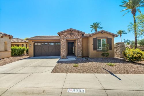 9233 W Dreyfus Dr, Peoria, AZ, 85381-8219 | Card Image