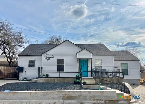 1008 Pleasant St, Gatesville, TX, 76528-2160 | Card Image