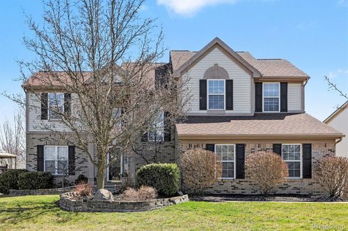 13805 Pond Bluff Dr, Belleville, MI, 48111-7302 | Card Image