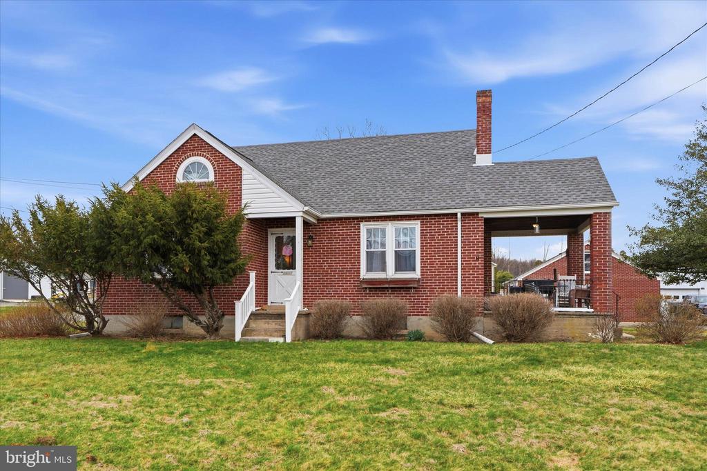 Residential in FREDERICK 3