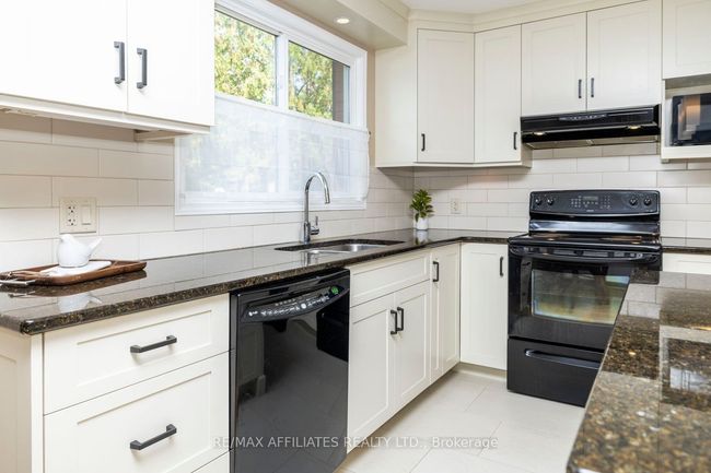 201 Augusta St, House other with 3 bedrooms, 2 bathrooms and 2 parking in Almonte ON | Image 8