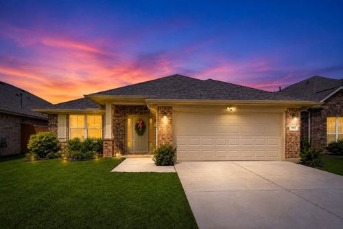 2605 Golden Palms Ln, La Marque, TX, 77568-1957 | Card Image