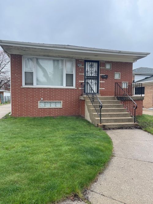 14324 Dante Ave, Dolton, IL, 60419-1326 | Card Image