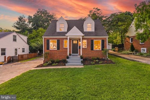2834 Summerfield Rd, FALLS CHURCH, VA, 22042-2035 | Card Image