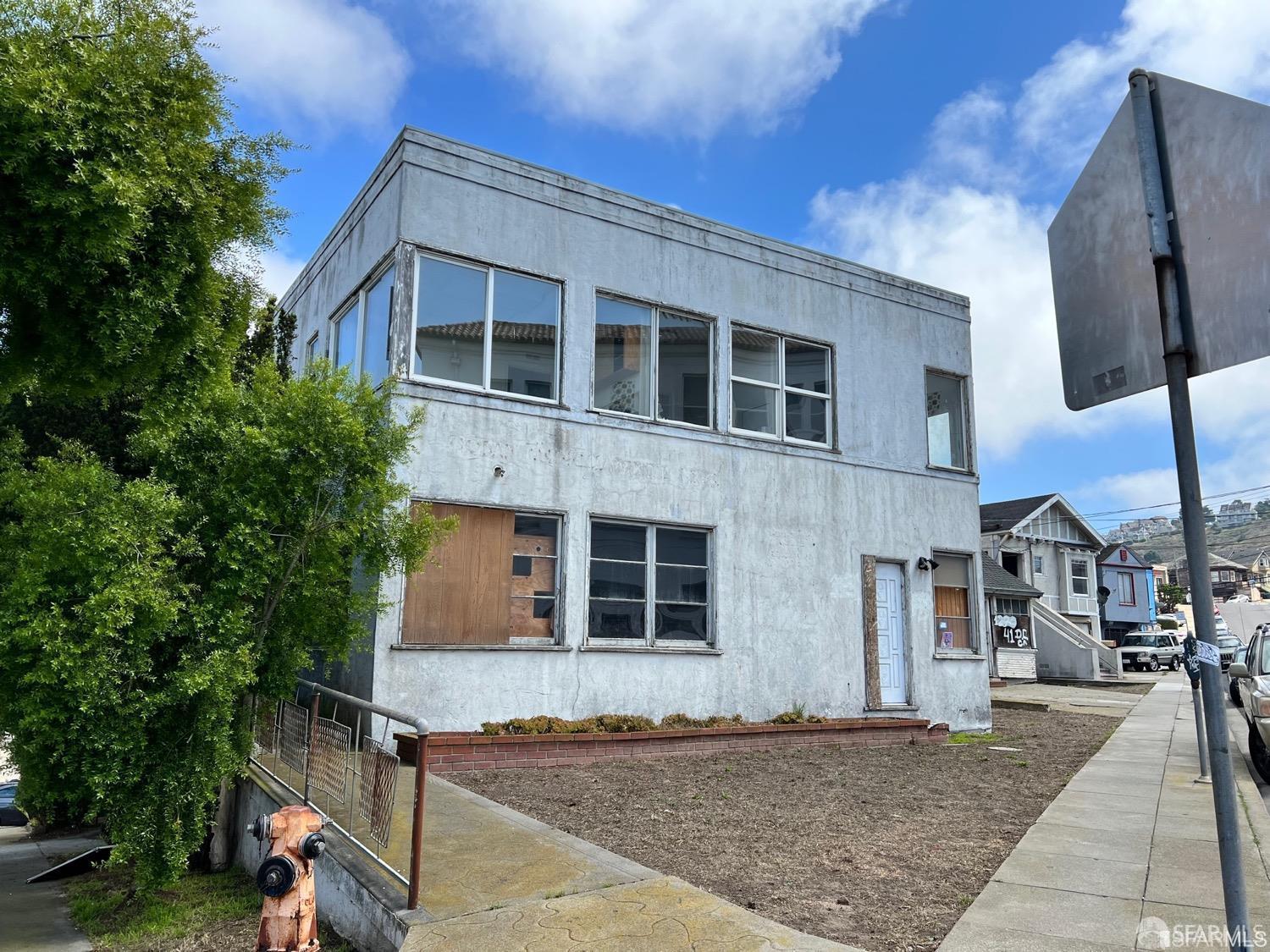 Commercial Sale in Daly City