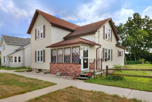213 E Centralia Street, Elkhorn, WI, 53121 | Card Image