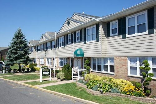 11ra-1355 Roanoke Avenue, Riverhead, NY, 11901 | Card Image
