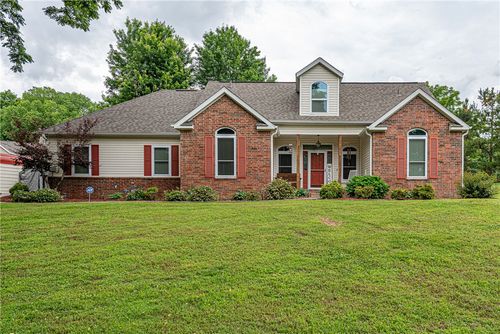 735 Mcknight Ave, West Fork, AR, 72774-3215 | Card Image