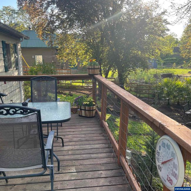731 Nw Sunset Ct, House other with 3 bedrooms, 2 bathrooms and null parking in Mill City OR | Image 40