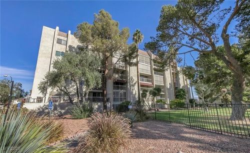 444-730 S Royal Crest Cir, Las Vegas, NV, 89169-8318 | Card Image