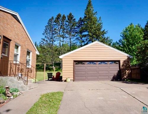 54 Hays Cir, Silver Bay, MN, 55614-1242 | Card Image