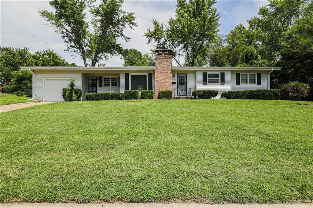 Anderson St, Warrensburg, MO 64093