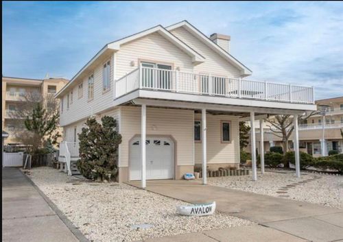 141 8th St, Avalon, NJ, 08202-2404 | Card Image