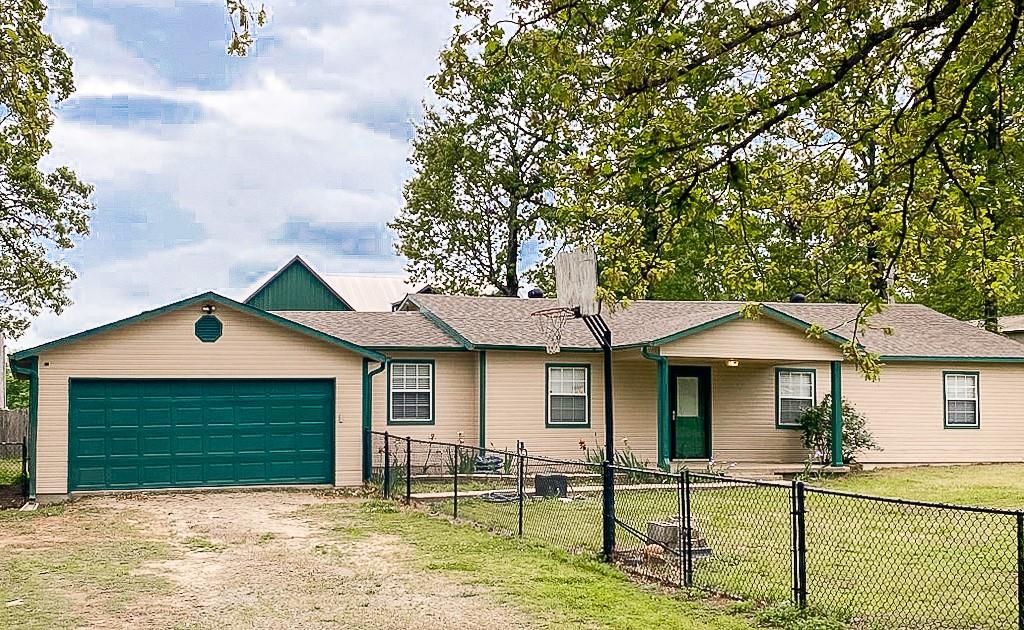 Pine Rd, Eufaula, OK 74432