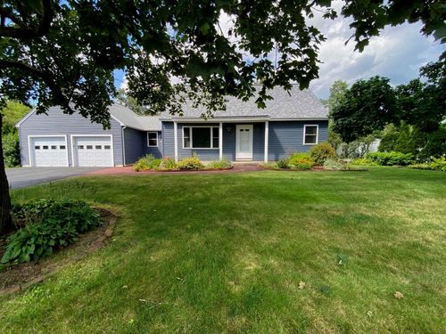 34 Bert Street, Hooksett, NH, 03106 | Card Image