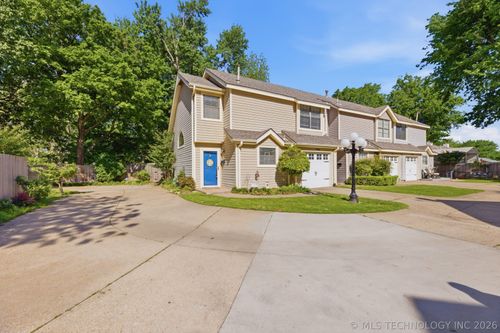 5908 S Quincy Ave, Tulsa, OK, 74105-7949 | Card Image