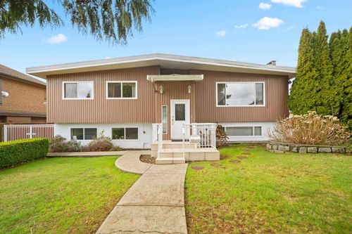 6565 Sumas Dr, Burnaby, BC, V5B2V1 | Card Image
