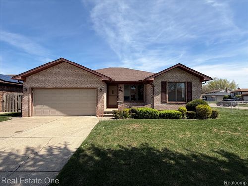 36552 Melbourne Dr, Sterling Heights, MI, 48312-3337 | Card Image