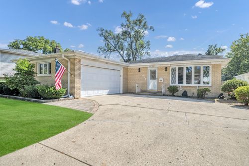 615 Cordial Dr, Des Plaines, IL, 60018-5507 | Card Image
