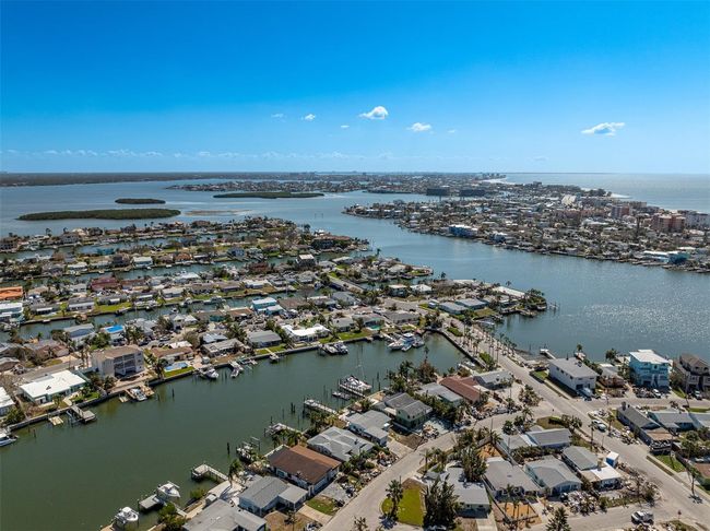 513 S Bayshore Dr, House other with 2 bedrooms, 2 bathrooms and null parking in MADEIRA BEACH FL | Image 23