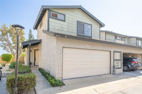 835 Maitland Privado, Ontario, CA, 91762-6852 | Card Image