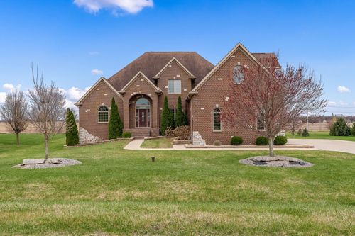 9259 Hayrack Trl, STILLMAN VALLEY, IL, 61084-9741 | Card Image