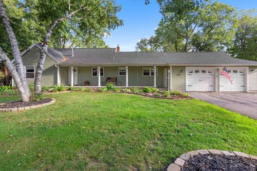 2513 White Oaks Dr, Beloit, WI, 53511-2361 | Card Image