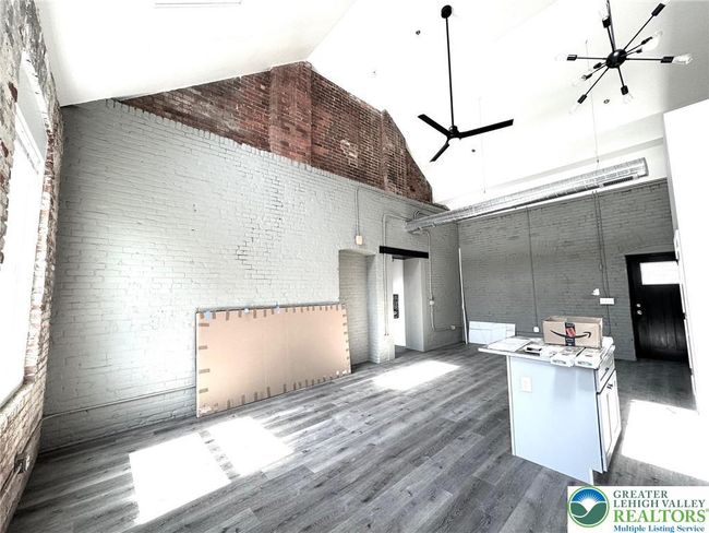 202 - 810 Monocacy St, Condo with 1 bedrooms, 1 bathrooms and null parking in BETHLEHEM PA | Image 14