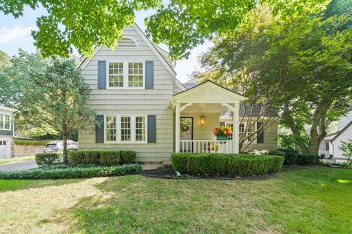 5419 Mohawk Ln, Fairway, KS, 66205-2732 | Card Image