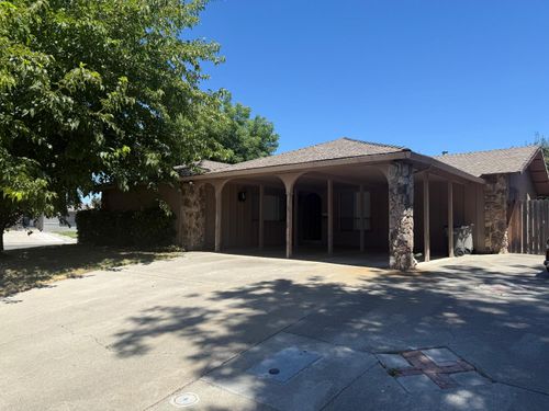 1731 Miramonte Court, Woodland, CA, 95695 | Card Image