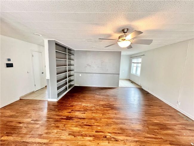 1916 N 8 Th St, House other with 3 bedrooms, 1 bathrooms and null parking in Independence KS | Image 8