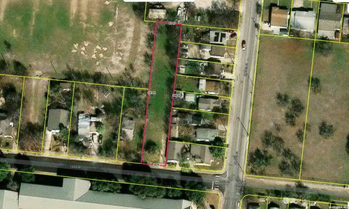 315 Lance St, San Antonio, TX, 78237-1804 | Card Image