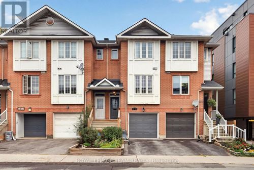 11-13 Robinson Ave, Ottawa, ON, K1N8N8 | Card Image