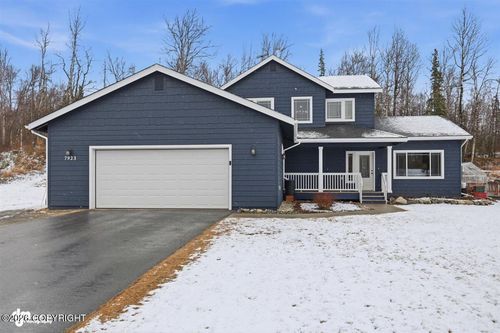 7923 N Showers St, Palmer, AK, 99645-8378 | Card Image