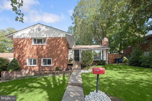 5007 Elsmere Pl, BETHESDA, MD, 20814-2825 | Card Image