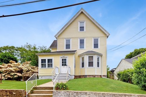 11 Quincy Ave, Norwood, MA, 02062-3115 | Card Image