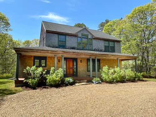 96 Pond View Dr, Oak Bluffs, MA, 02557-7165 | Card Image