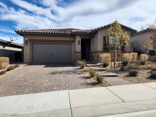 684 Sunray Park St, Henderson, NV, 89011-5519 | Card Image