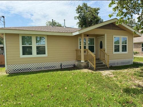 7009 Lavender St, Houston, TX, 77016-7016 | Card Image