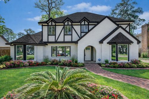 1111 Caspian Ln, Houston, TX, 77090-2513 | Card Image