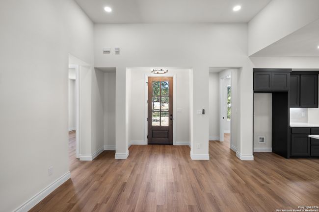 860 Rayner Ranch Blvd, House other with 4 bedrooms, 3 bathrooms and null parking in Spring Branch TX | Image 6